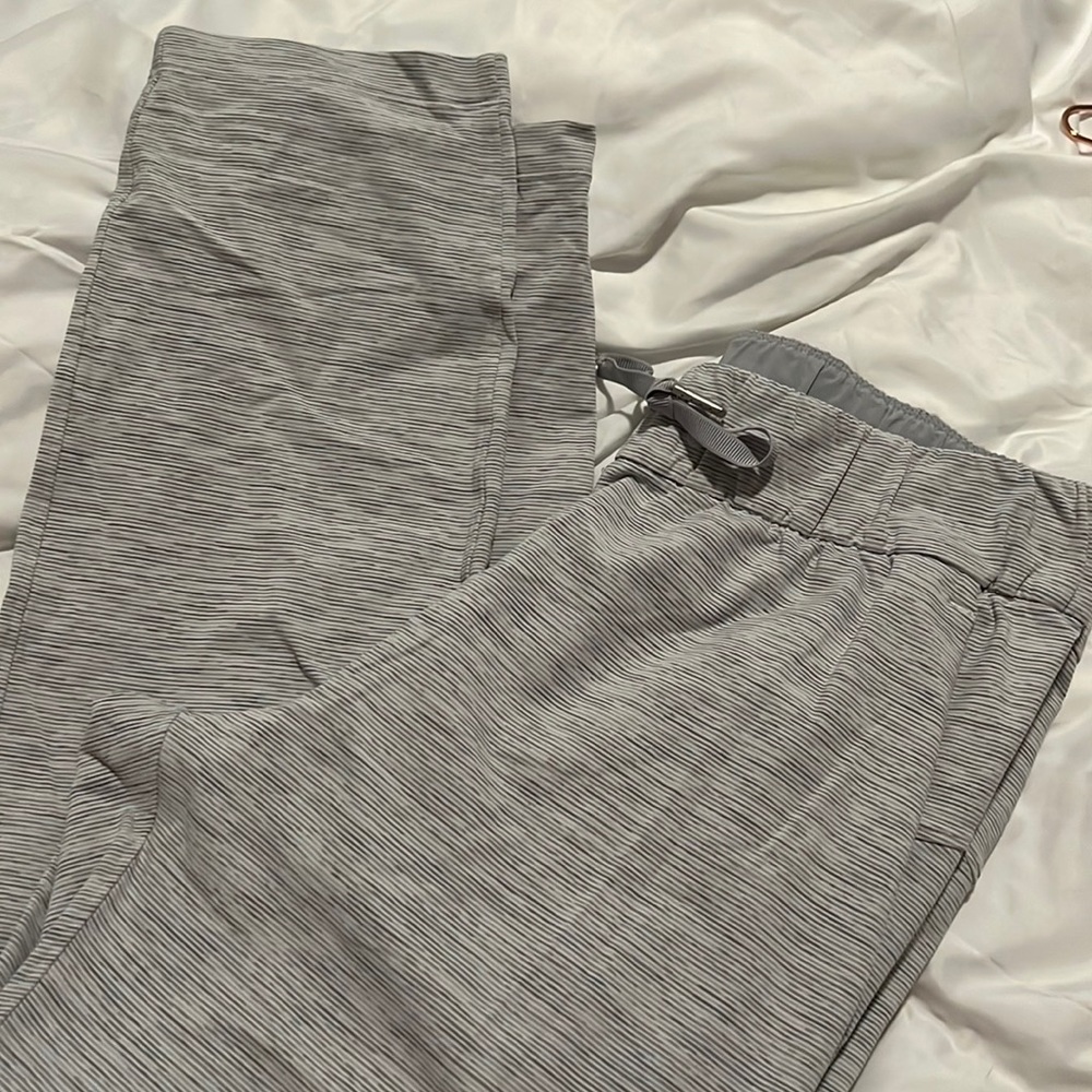 lululemon luxtreme fabric relaxed jogger.